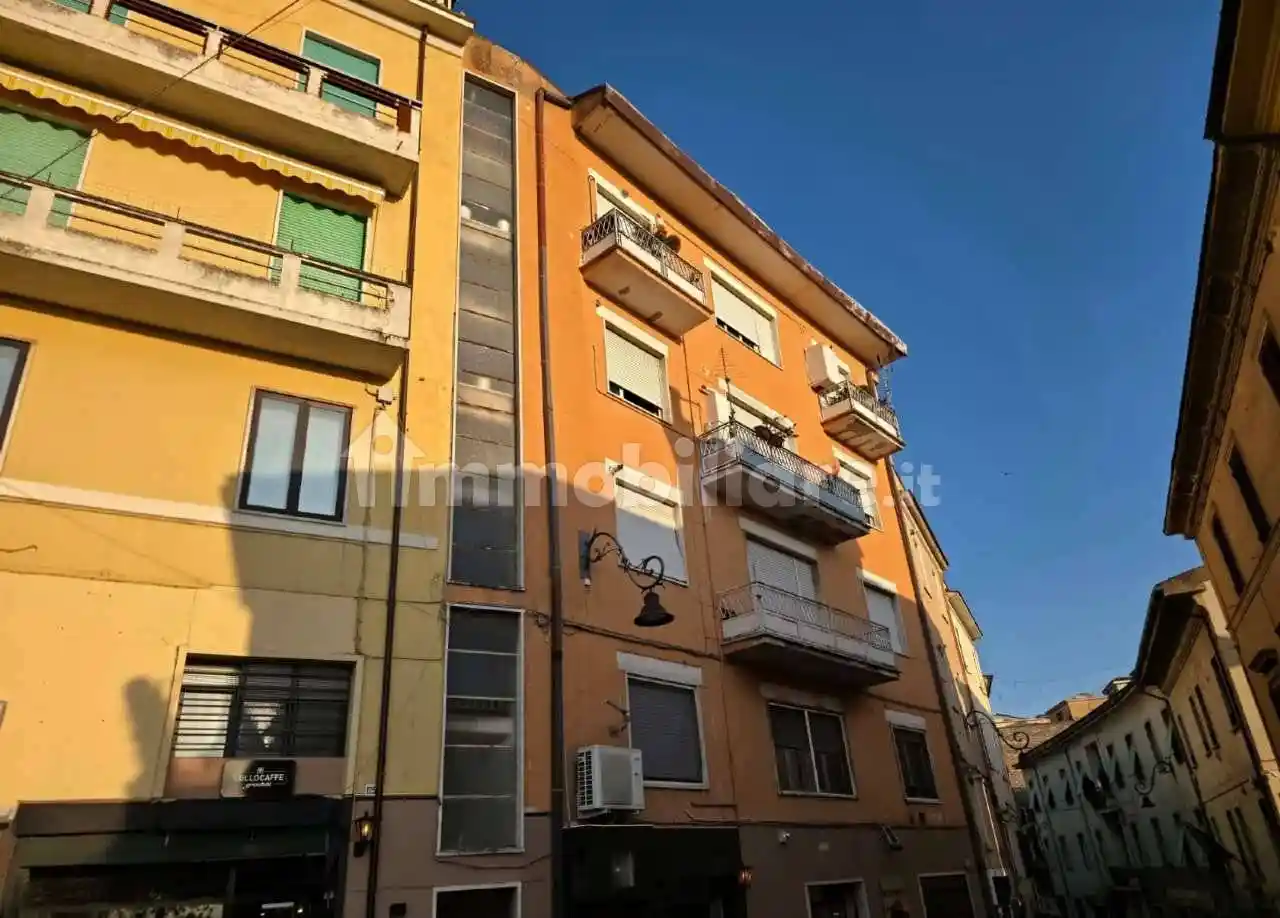Appartamento in vendita a Frosinone