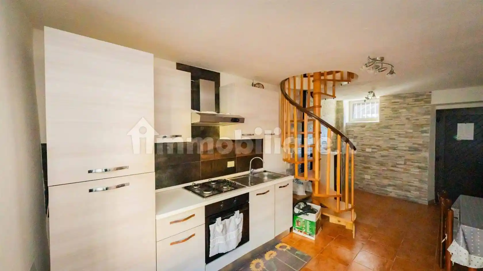 Appartamento in affitto a Colico