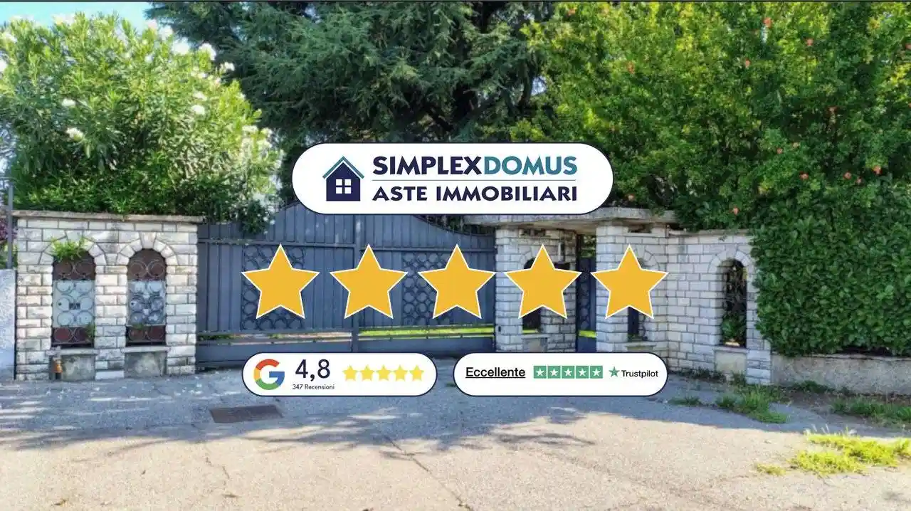 Appartamento in vendita a Dello