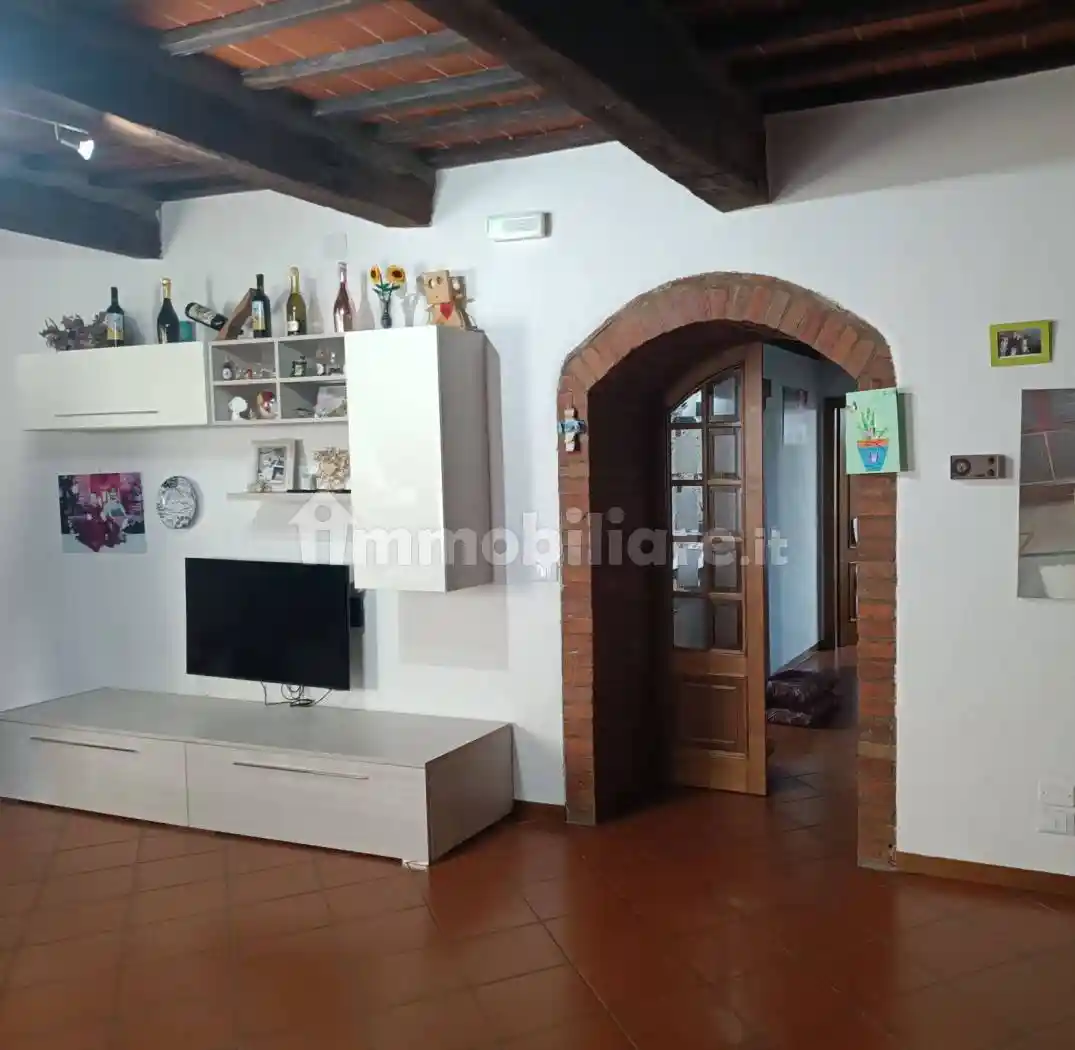 Appartamento in vendita a Monticiano