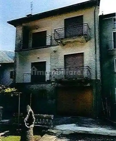 Appartamento in vendita a Cortenova