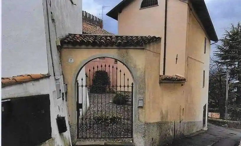 Appartamento in vendita a Galbiate