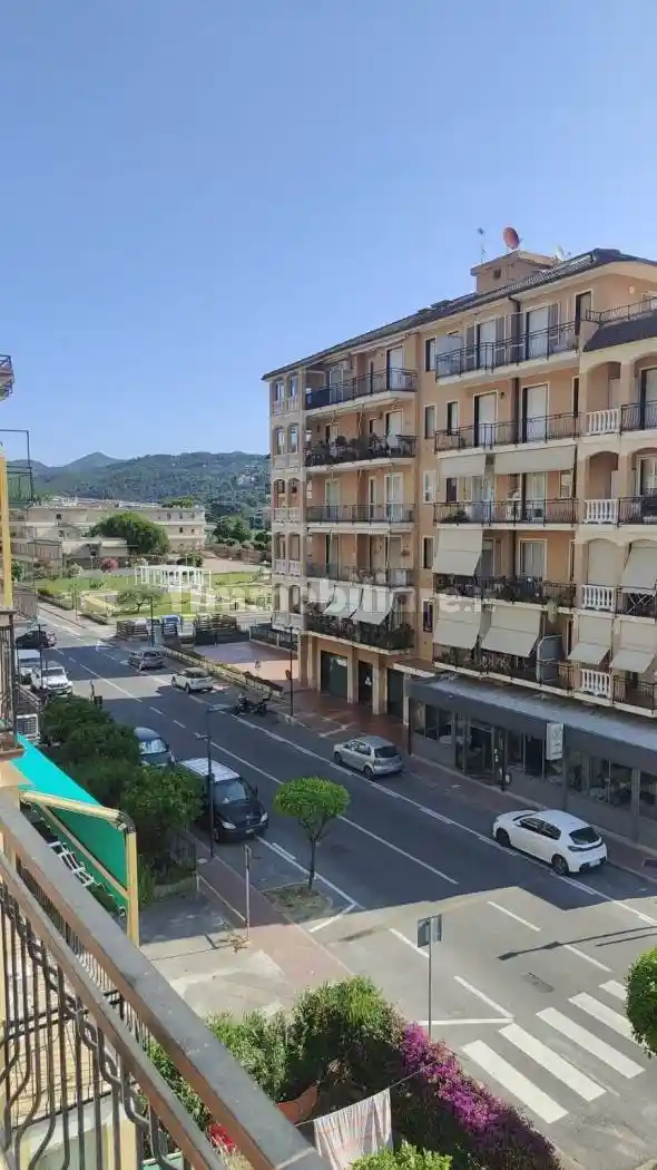 Appartamento in vendita a Andora