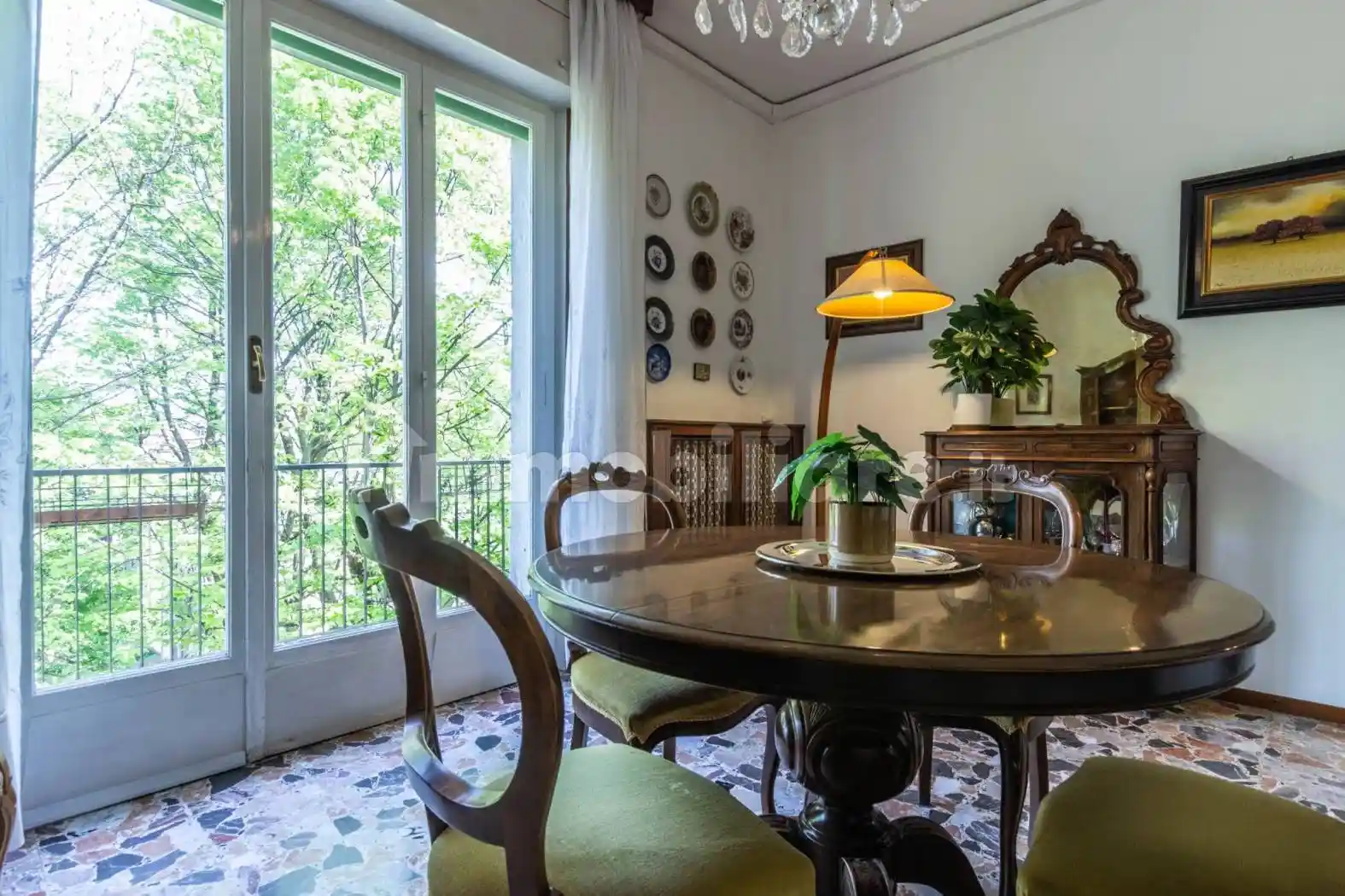 Appartamento in vendita a Parma