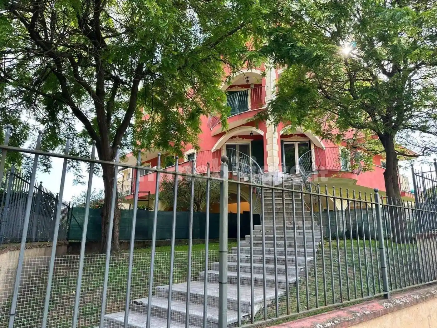 Appartamento in vendita a Oleggio