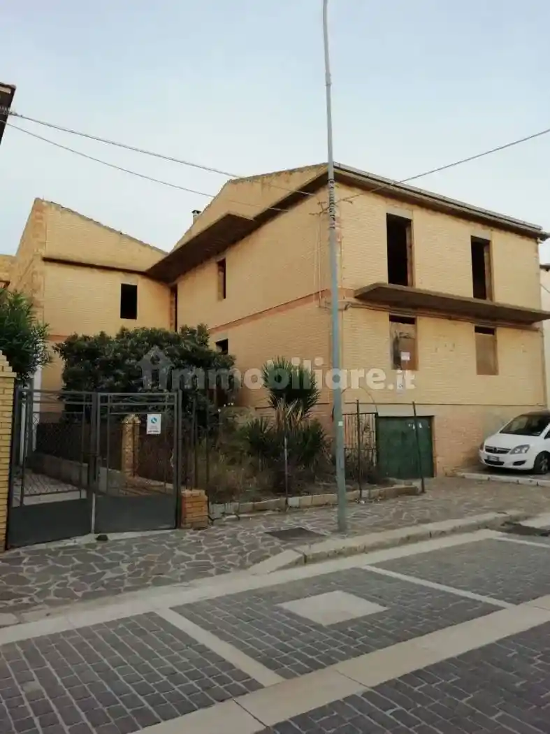 Villa in vendita a Chieuti