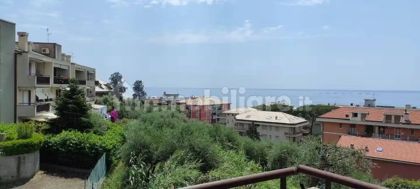 Appartamento in vendita a Lavagna