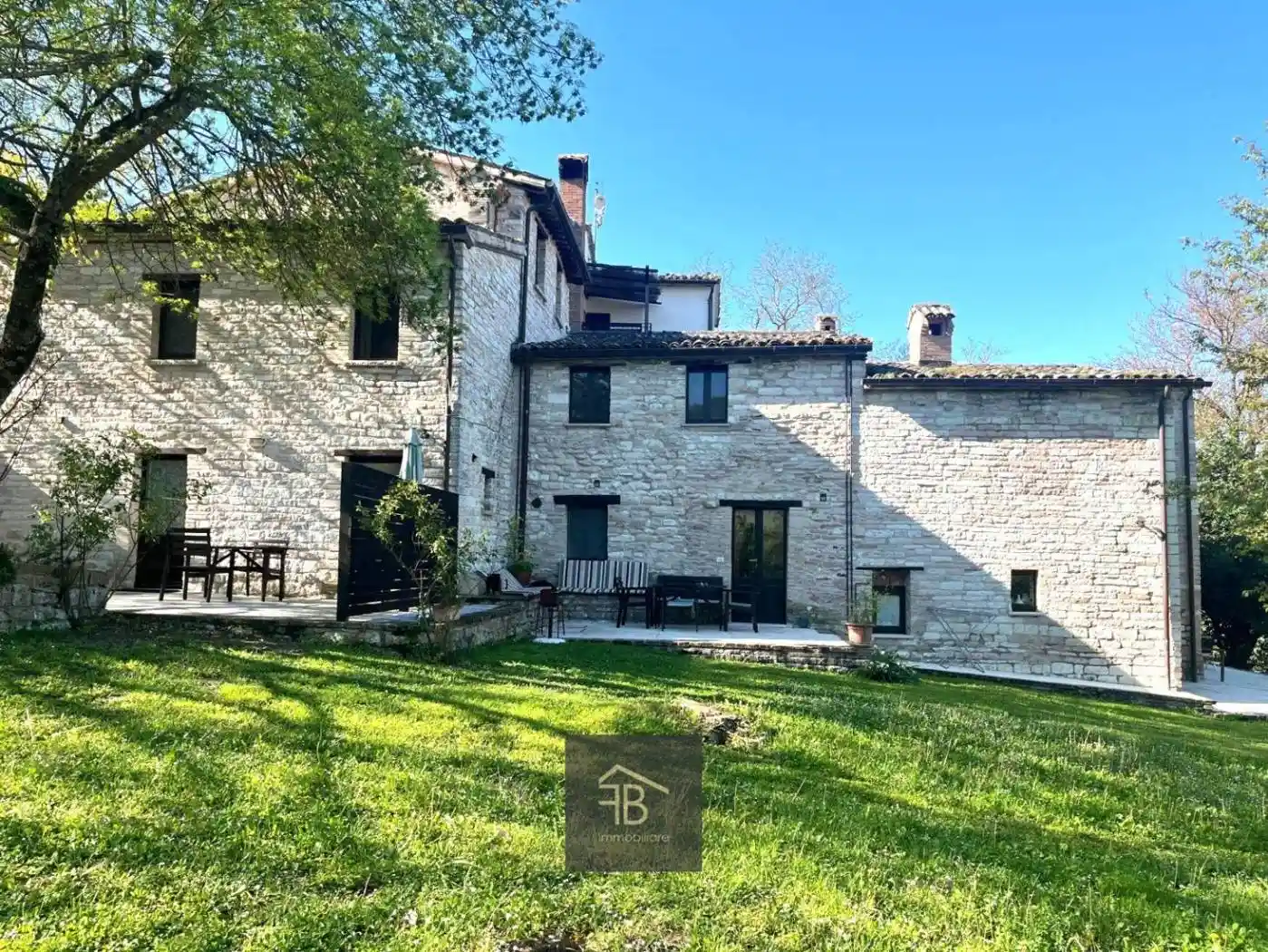 Rustico - Casale in vendita a Cagli