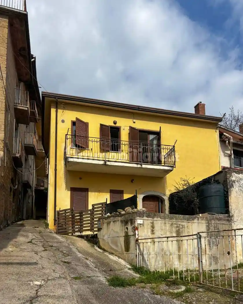 Casa indipendente in vendita a Apollosa