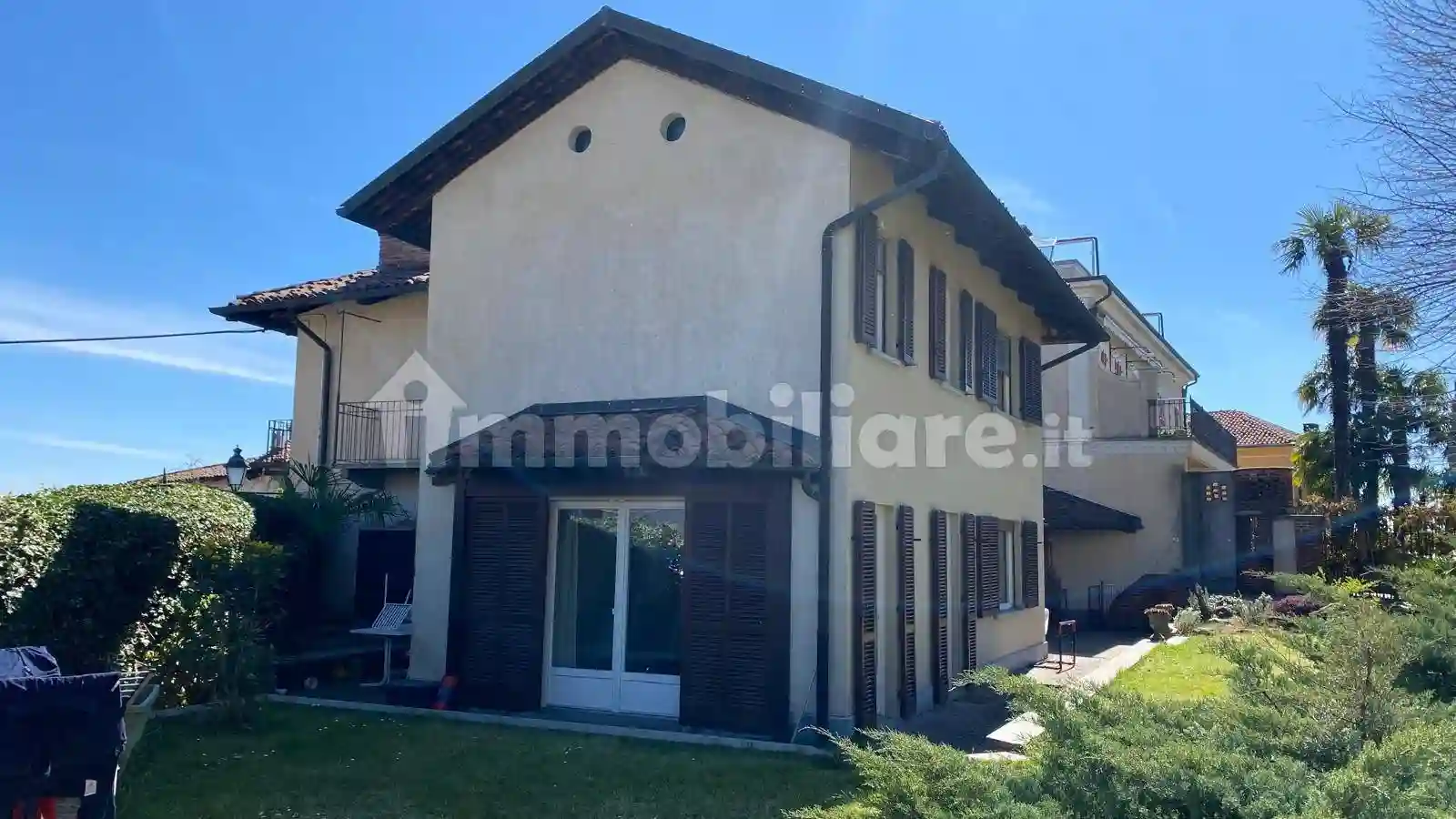 Villa - foto 2