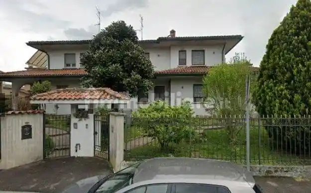 Appartamento in vendita a Pioltello