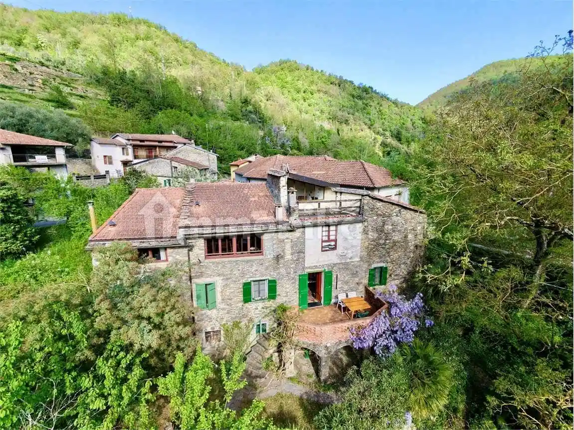 Casa indipendente in vendita a Ranzo