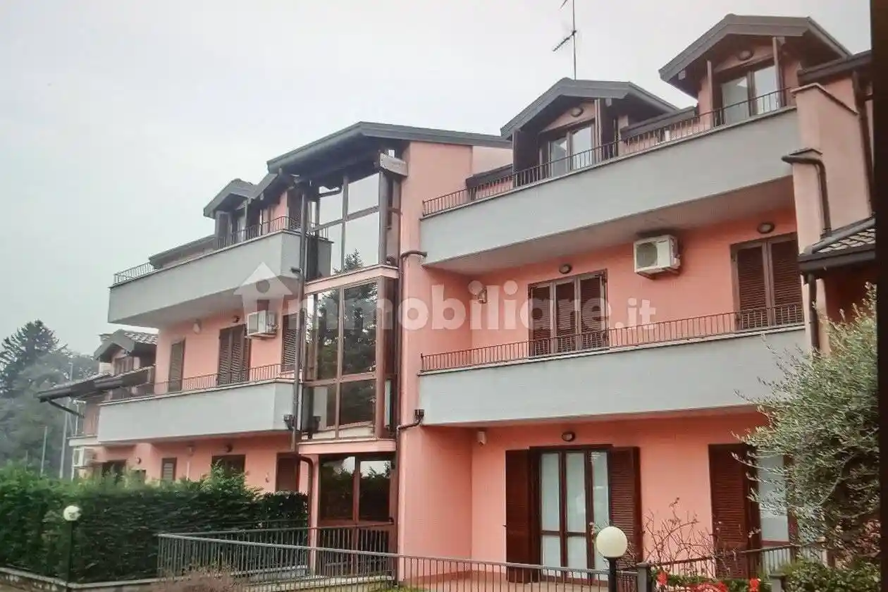 Appartamento in vendita a Appiano Gentile