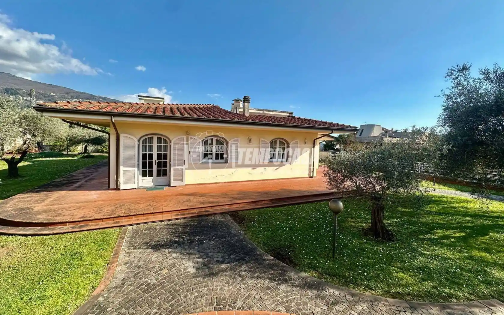 Villa in vendita a Massa