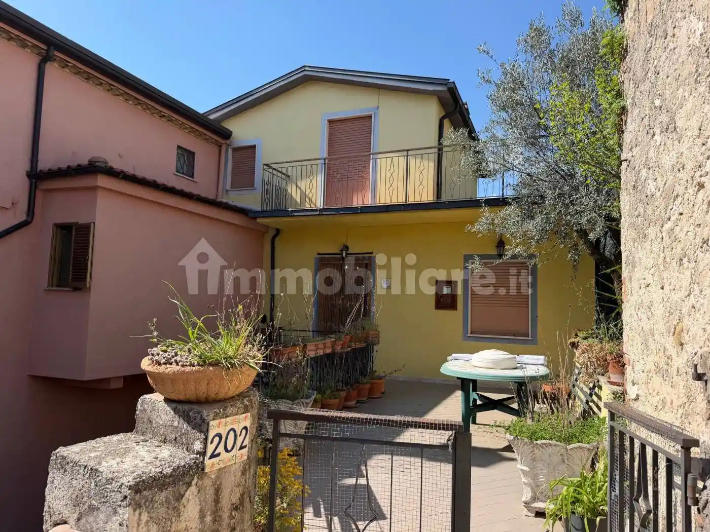 Appartamento in vendita a Campoli Appennino