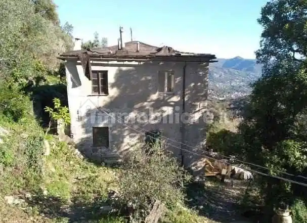 Appartamento in vendita a Camogli
