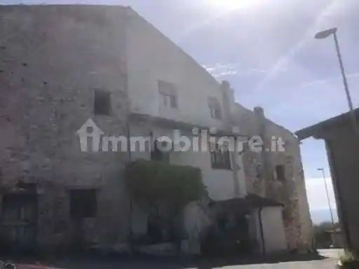 Villa in vendita a Serle