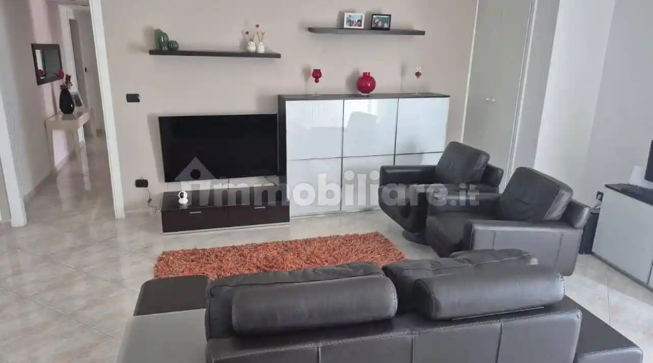 Appartamento in affitto a Brindisi