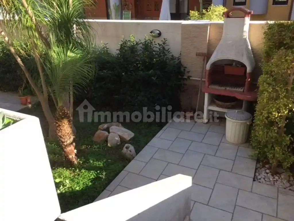 Appartamento in affitto a Brindisi