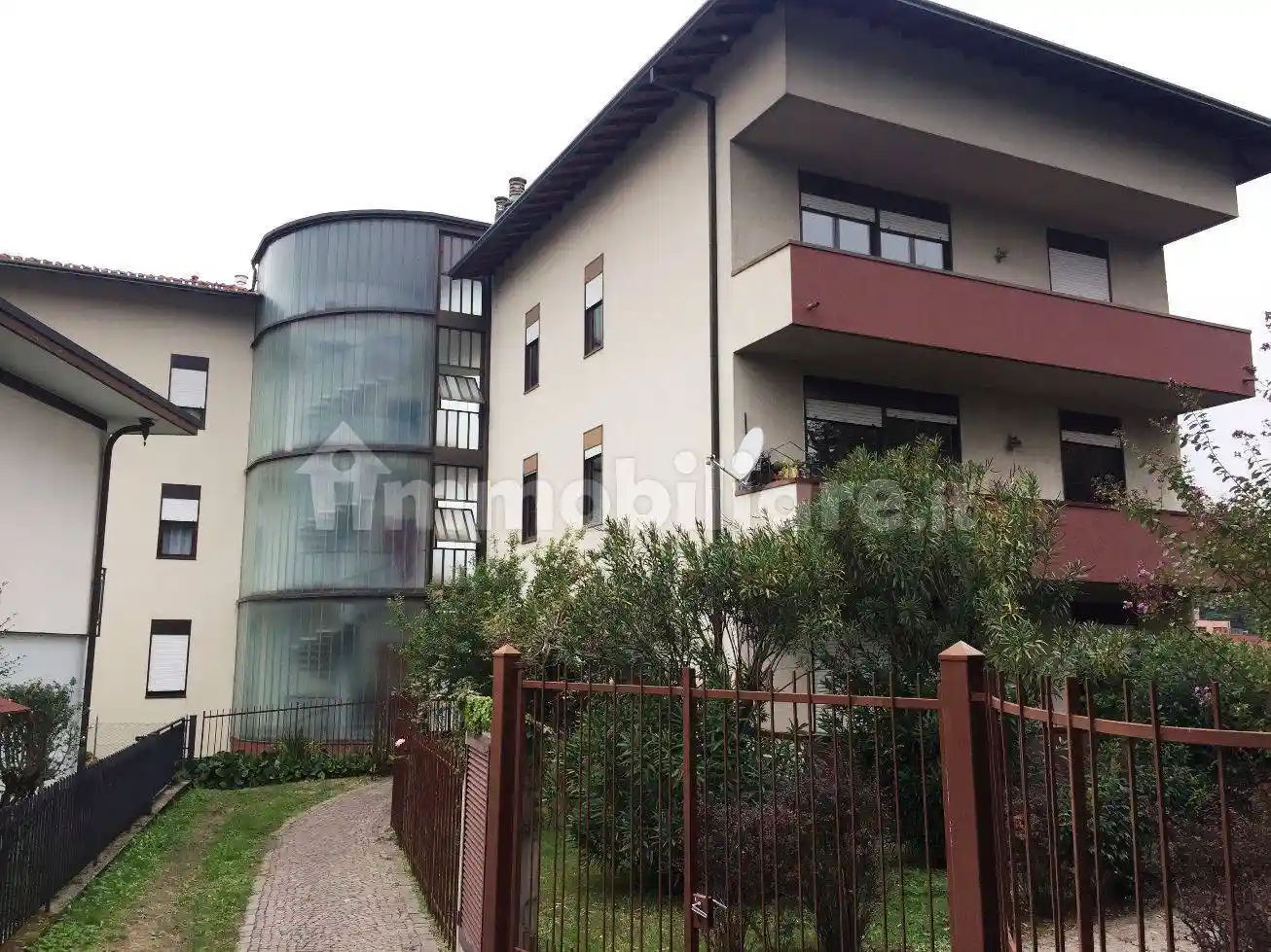 Appartamento in affitto a Gemonio