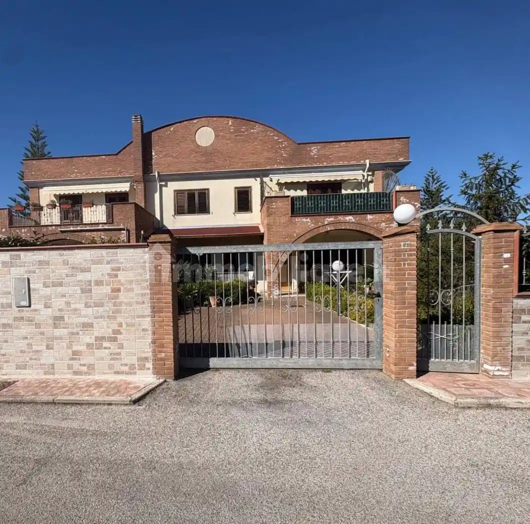 Villa in vendita a Taranto