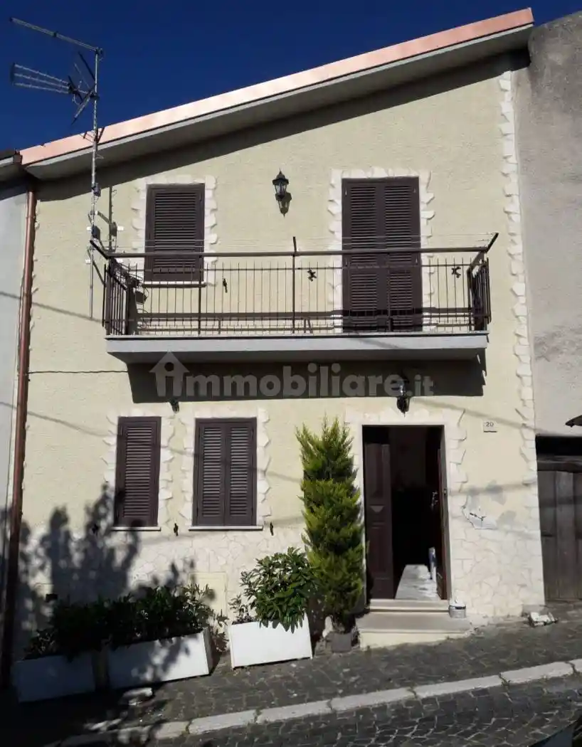 Appartamento in vendita a Carsoli