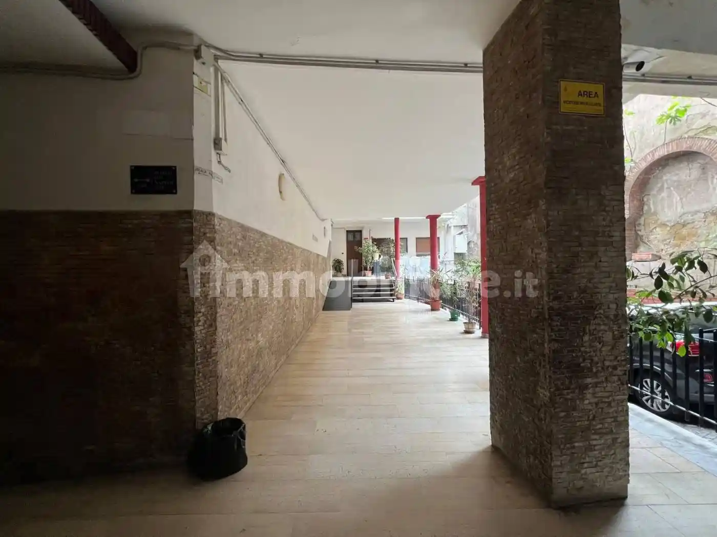 Appartamento in vendita a Napoli