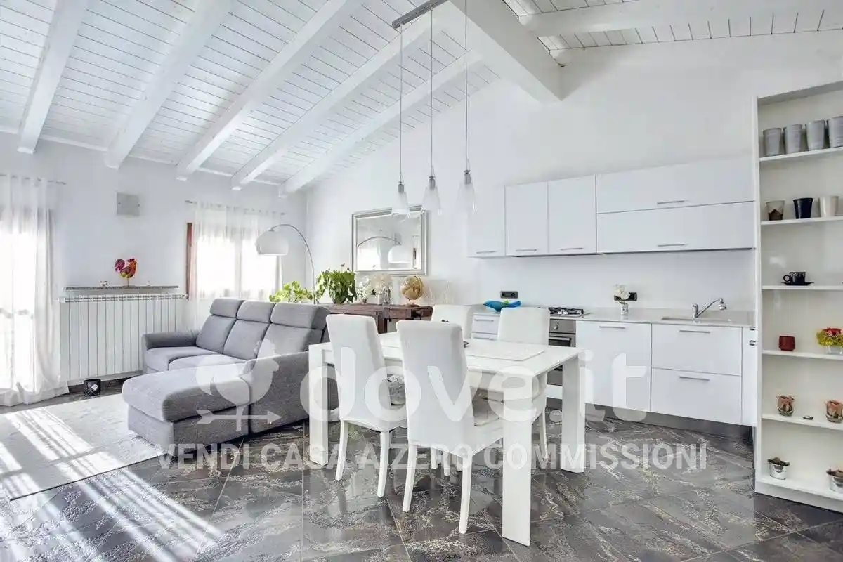 Attico - Mansarda in vendita a Comerio