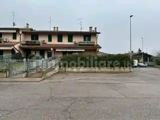 Villetta a schiera in vendita a Trevenzuolo