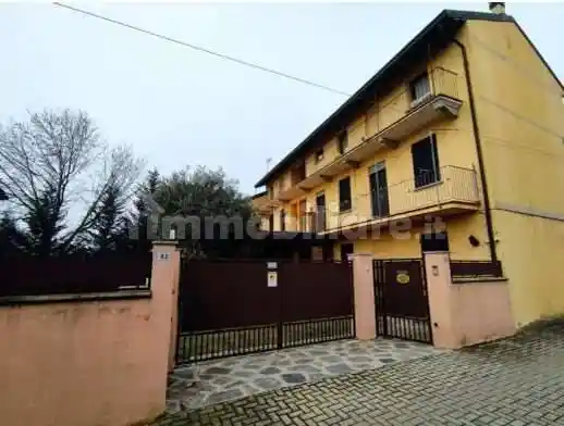 Appartamento in vendita a Cerano