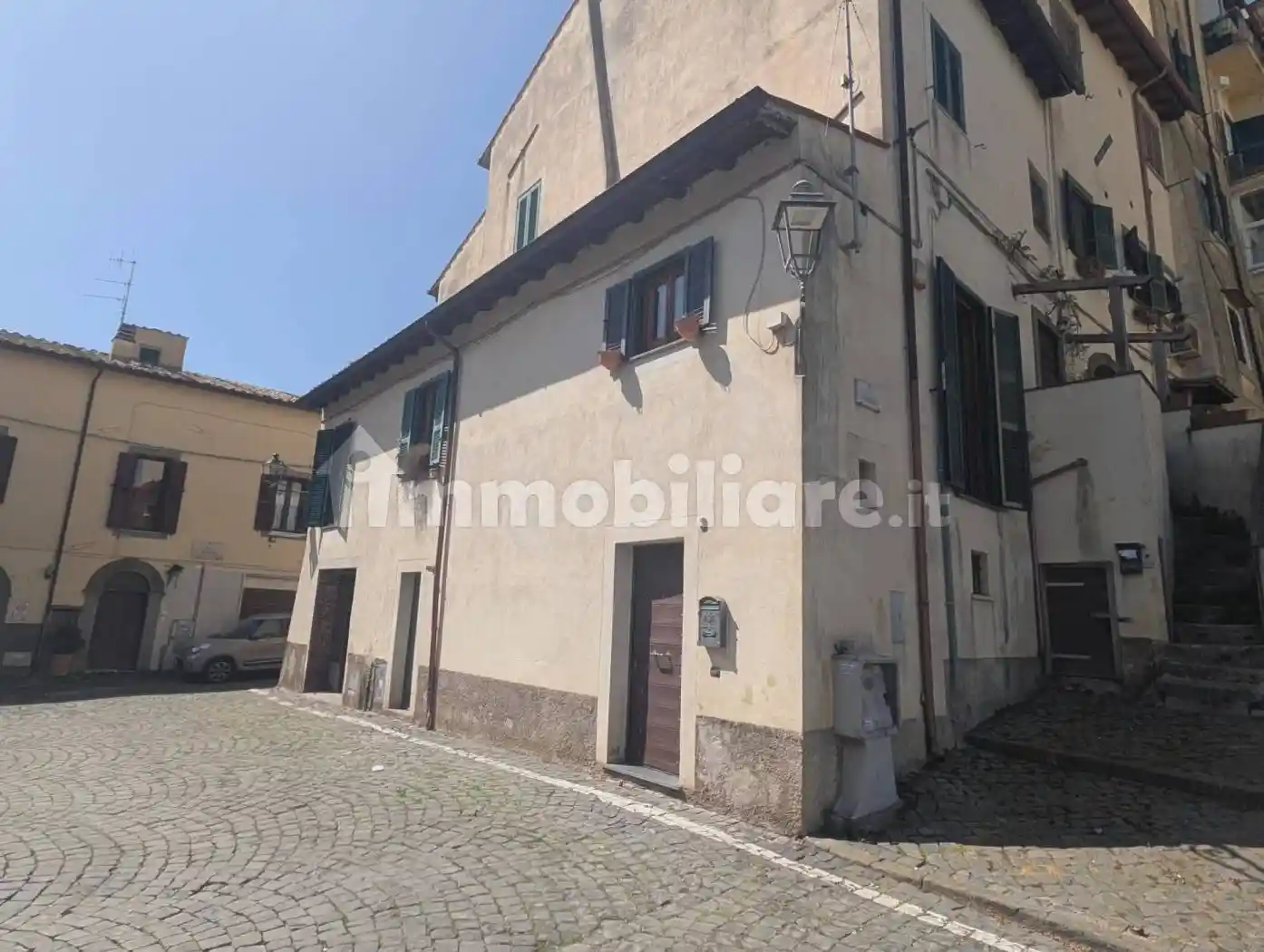 Casa indipendente in vendita a Genzano di Roma