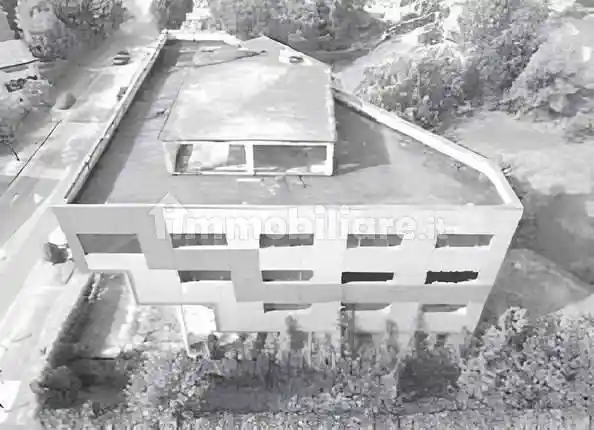 Palazzo - Stabile in vendita a Crema
