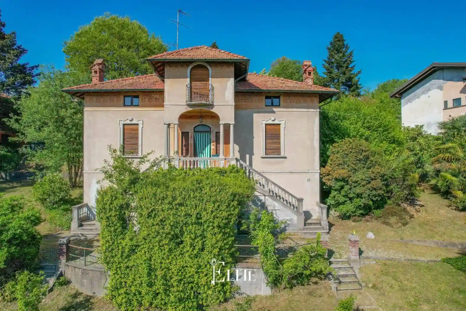 Villa - foto 2