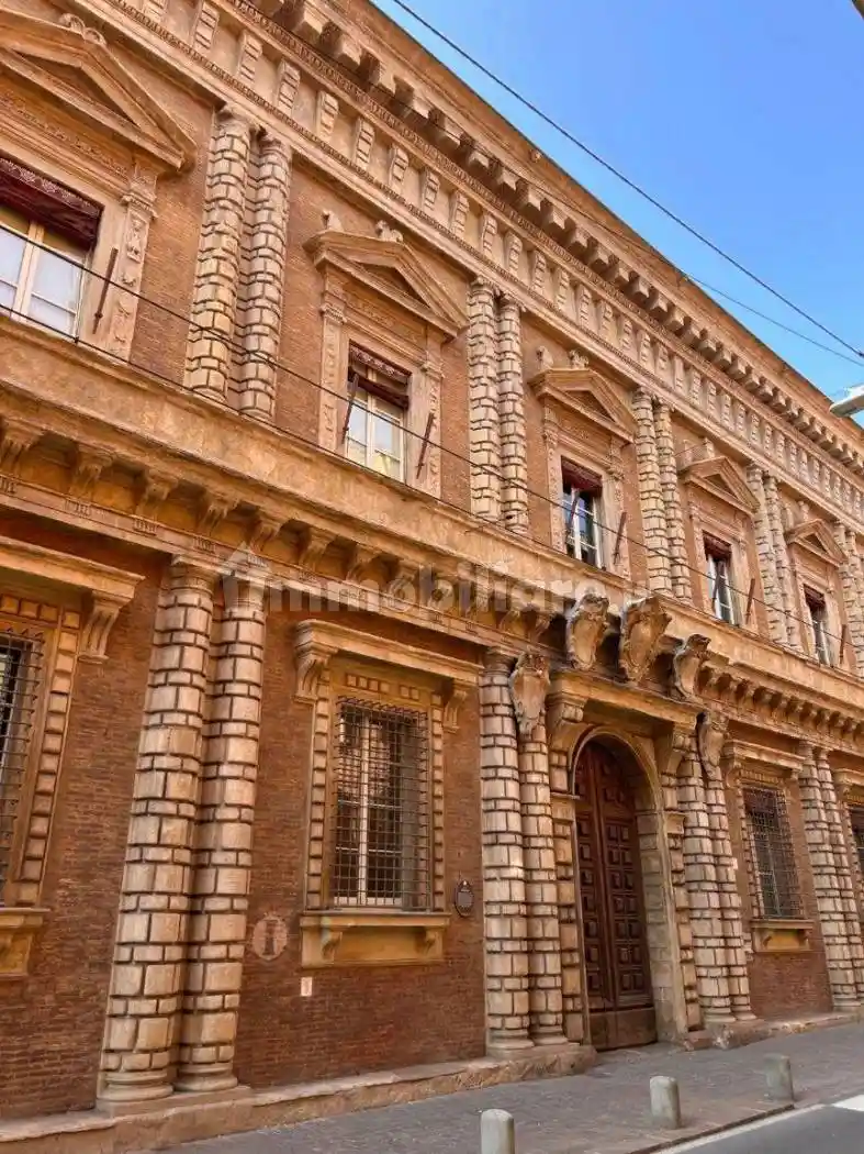 Appartamento in affitto a Bologna