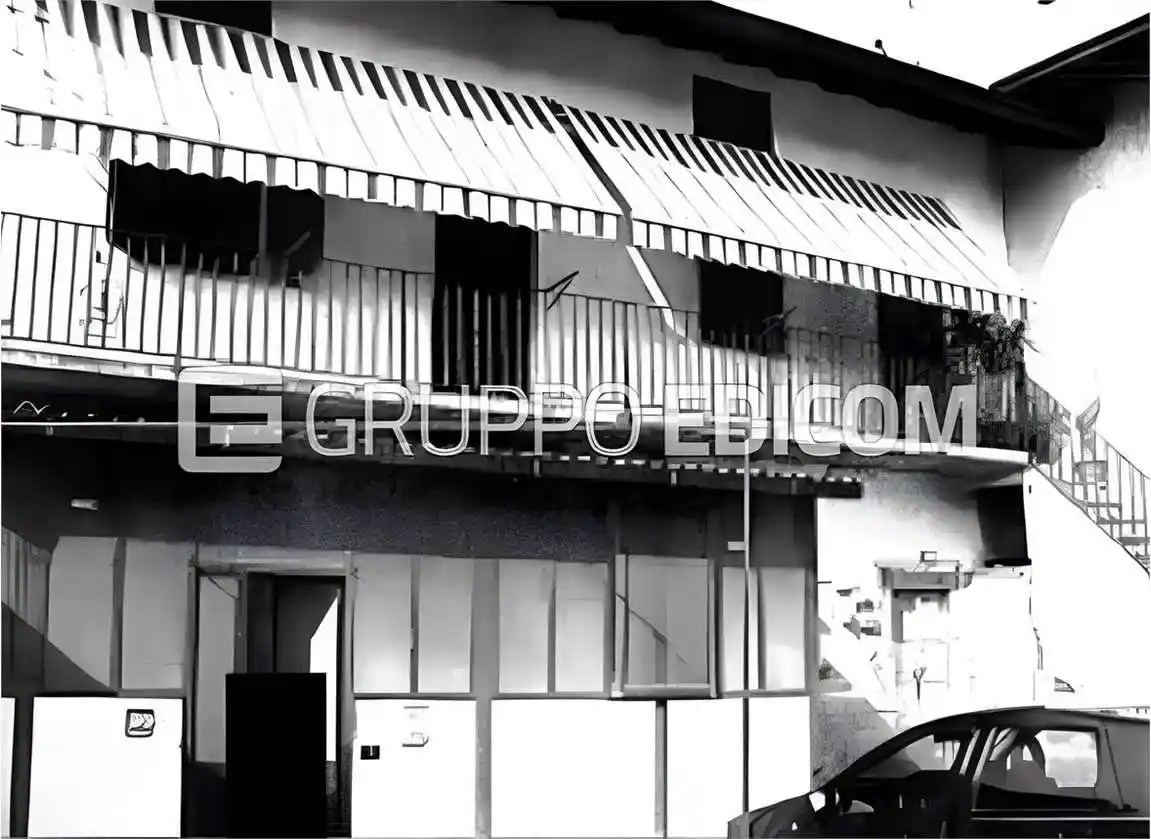 Rustico - Casale in vendita a Caronno Varesino