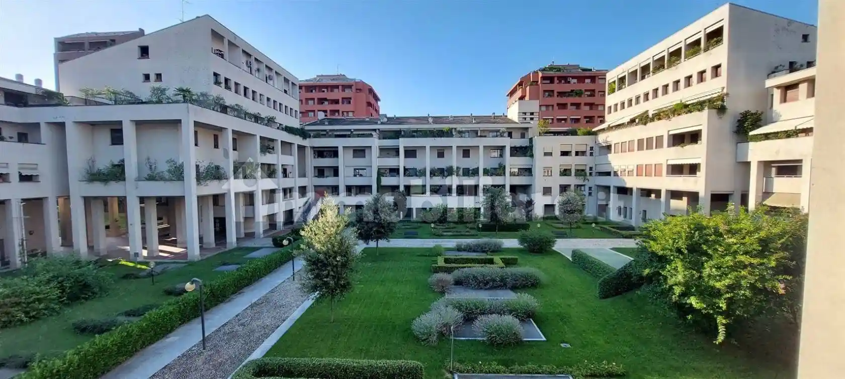 Appartamento in affitto a Monza