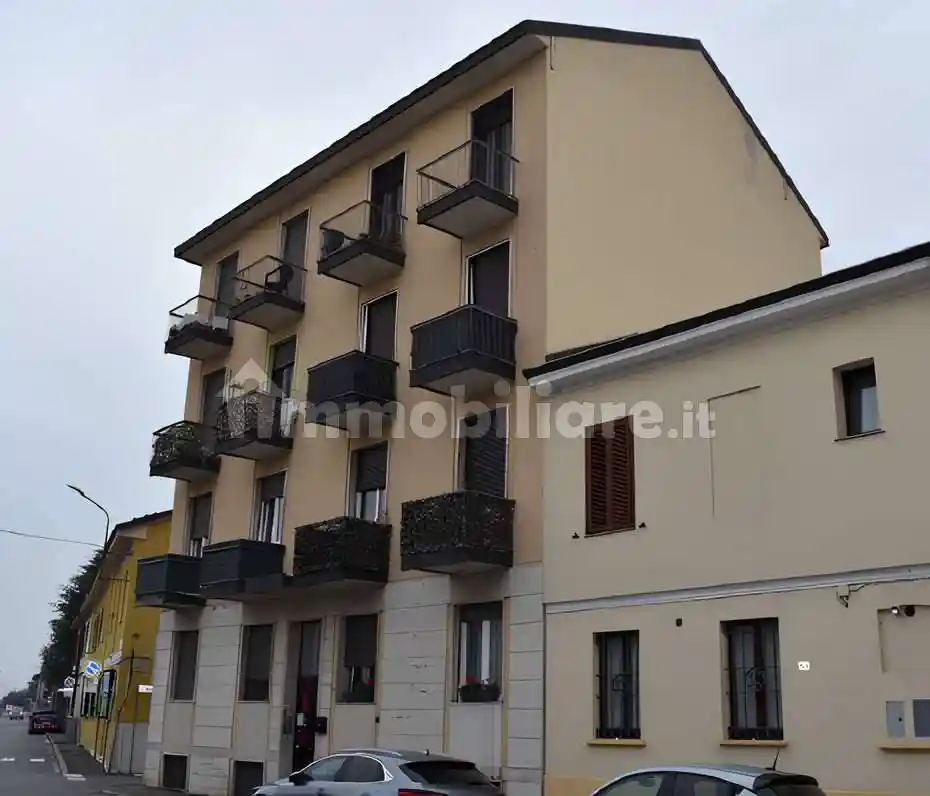 Appartamento in vendita a Trecate