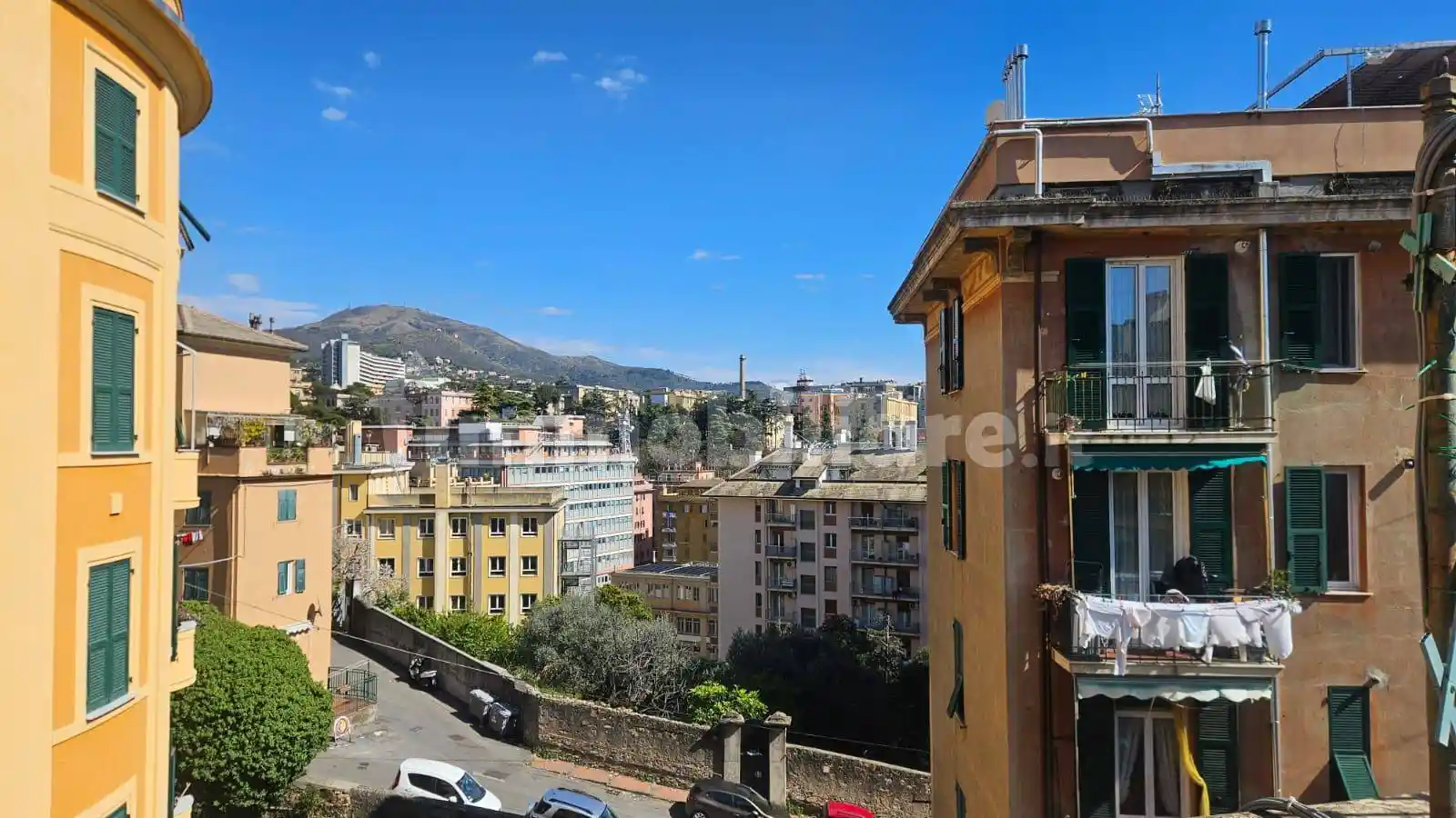 Appartamento in vendita a Genova