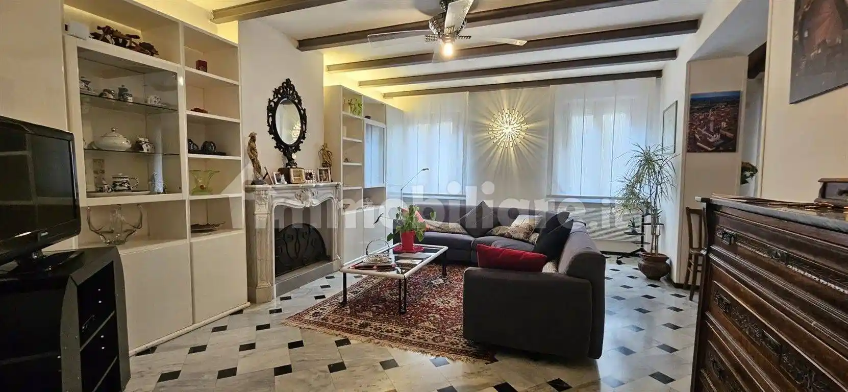 Appartamento in vendita a Siena