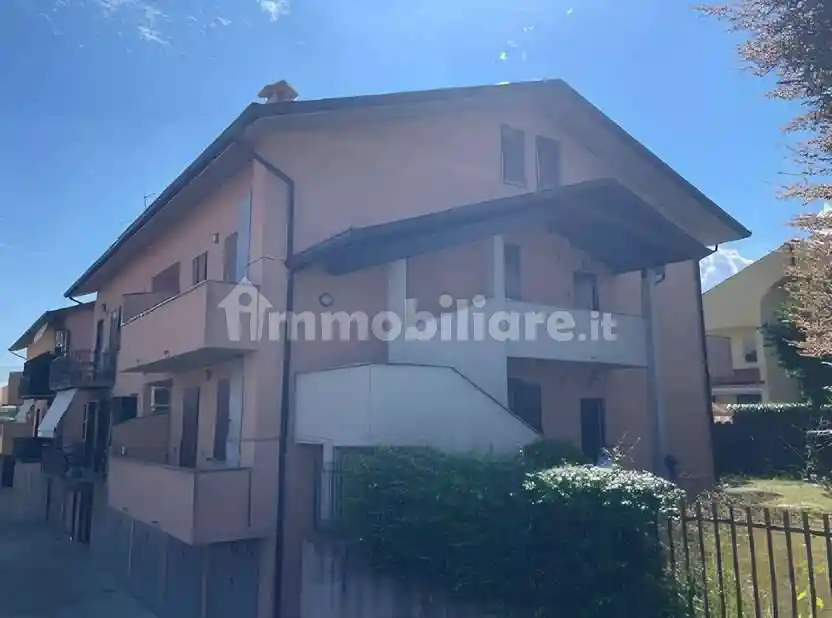 Appartamento in vendita a Verderio