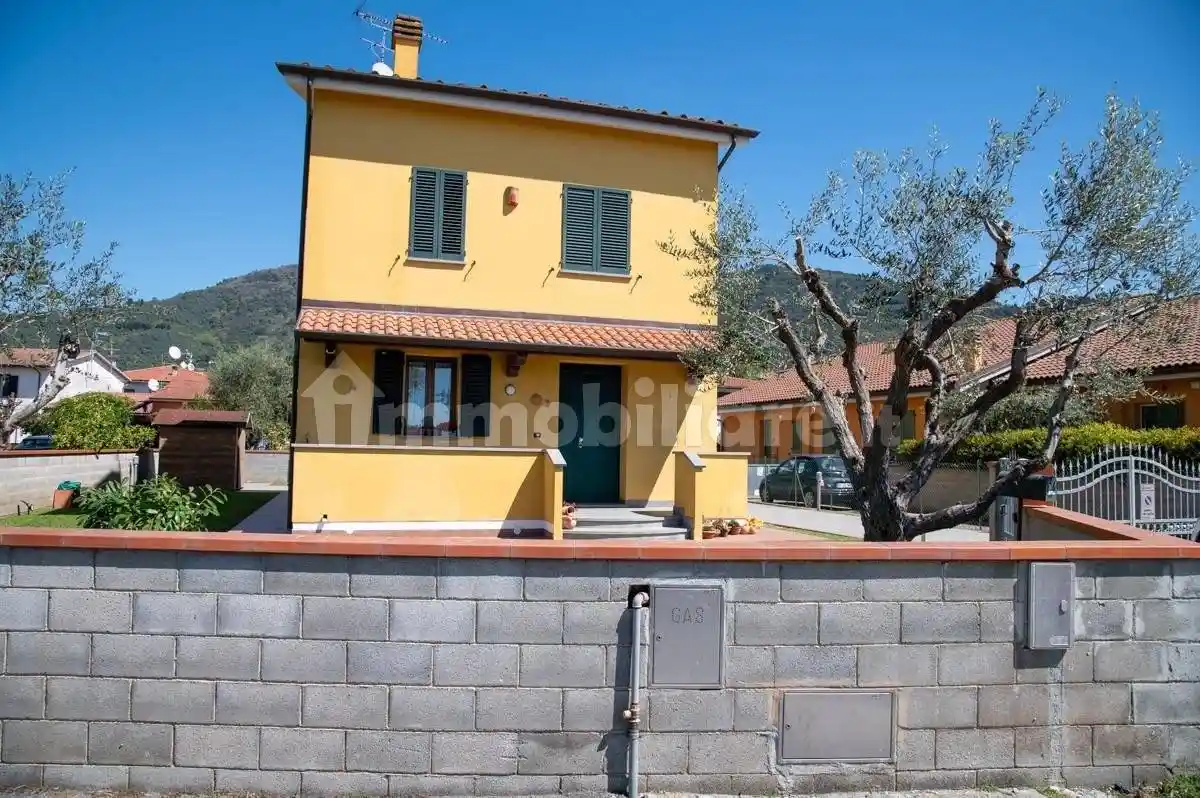 Villa in vendita a San Giuliano Terme