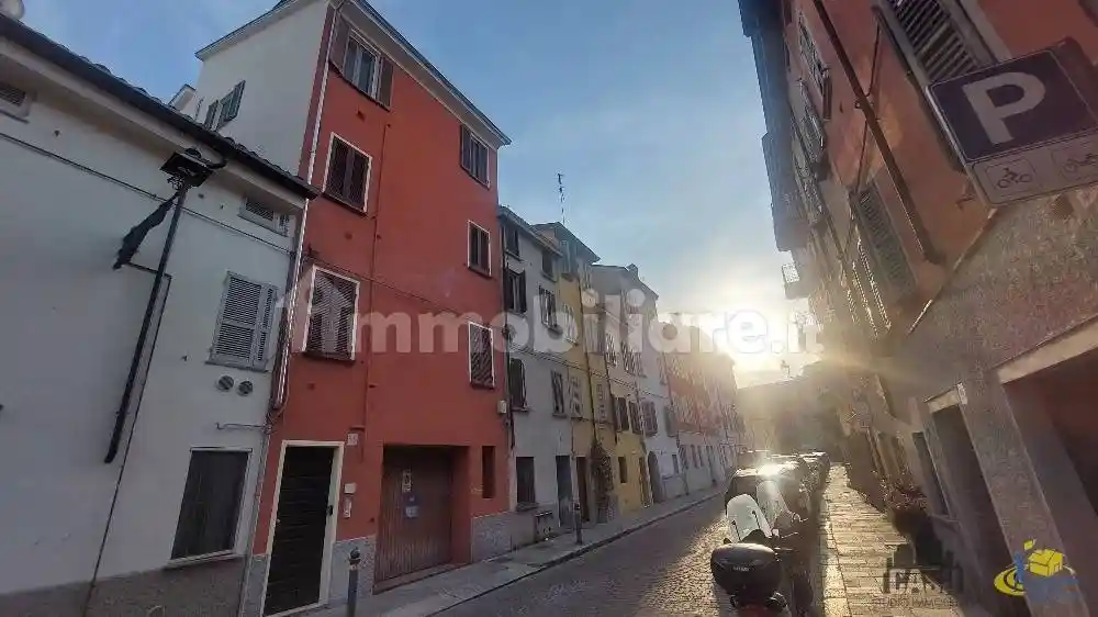 Appartamento in vendita a Parma