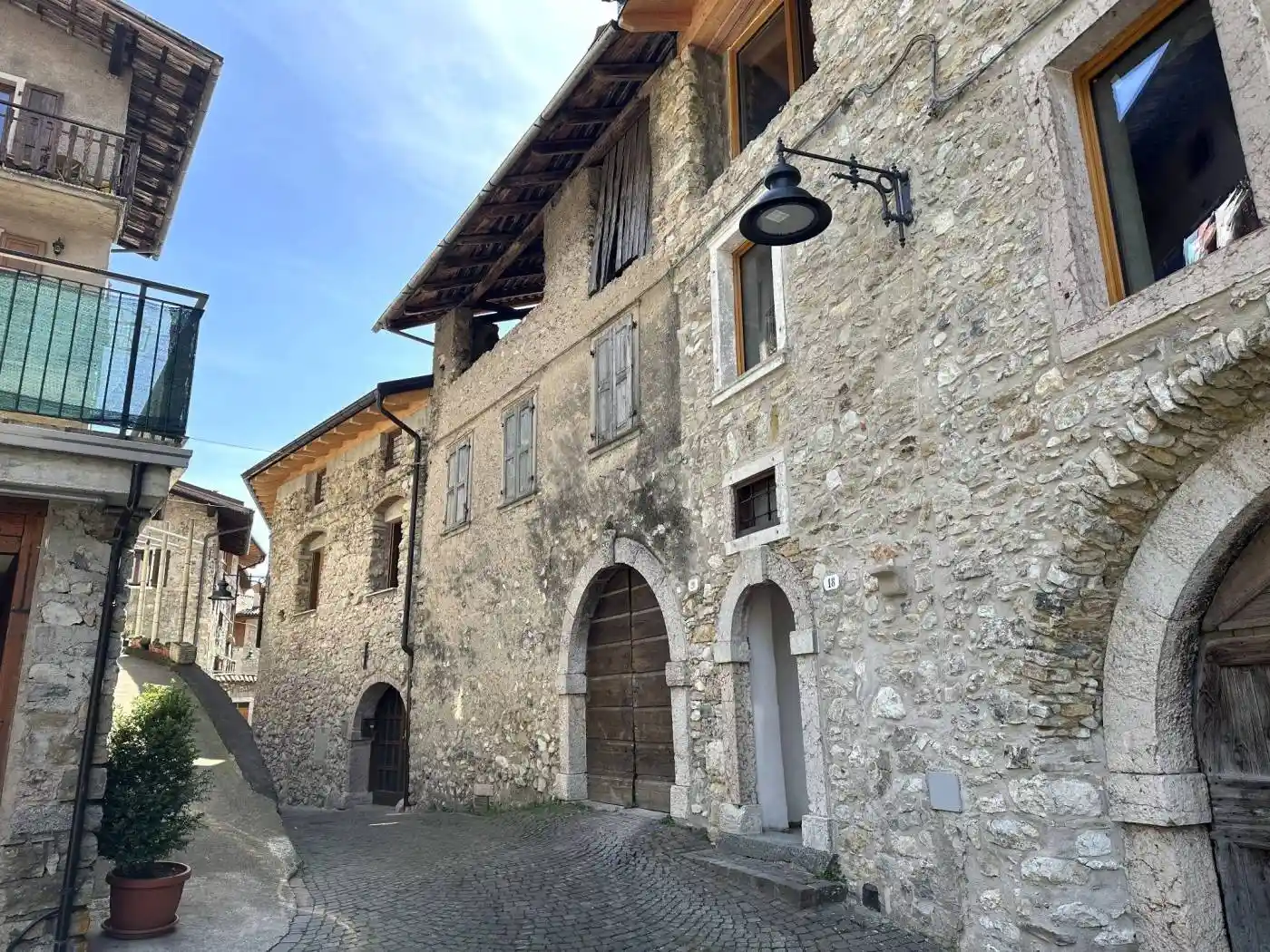 Casa indipendente in vendita a Tenno