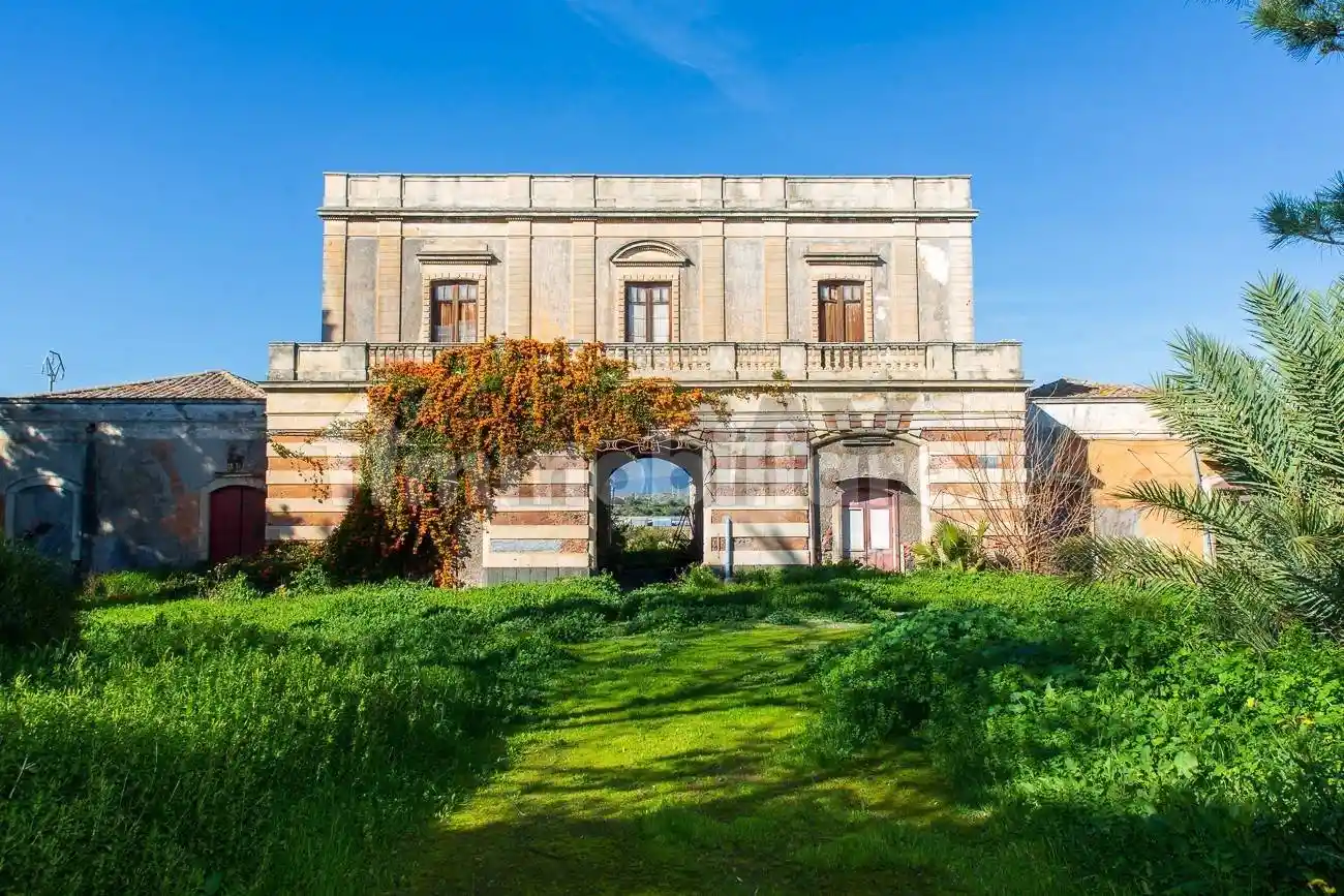 Rustico - Casale in vendita a Catania