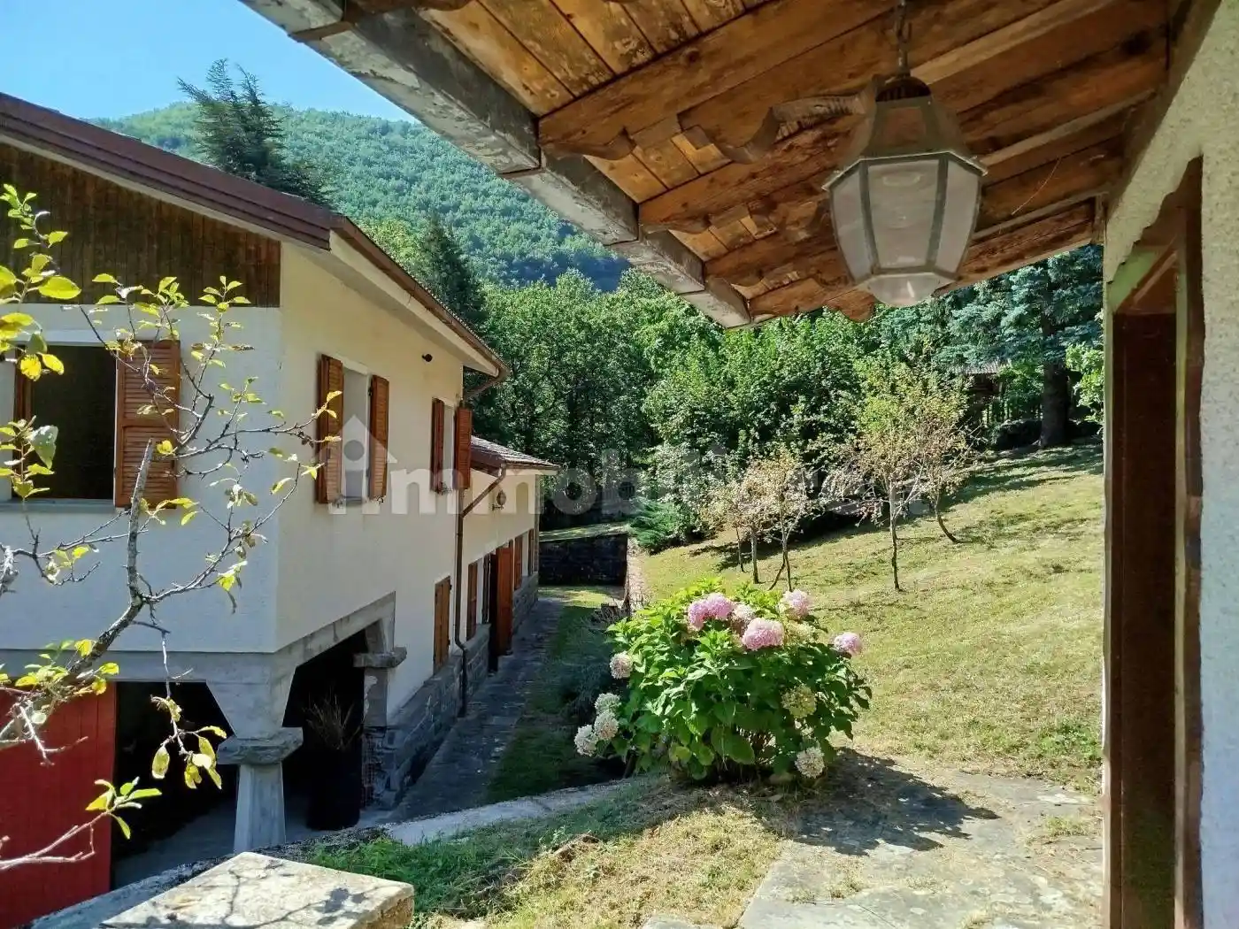 Casa indipendente in vendita a Fanano