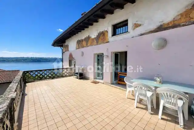 Appartamento in affitto a Salò