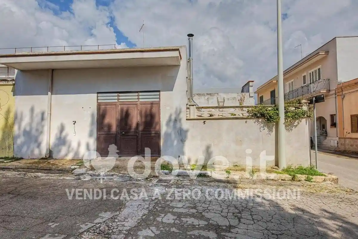 Casa indipendente in vendita a Maruggio
