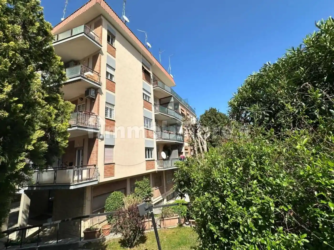 Appartamento in vendita a Roma