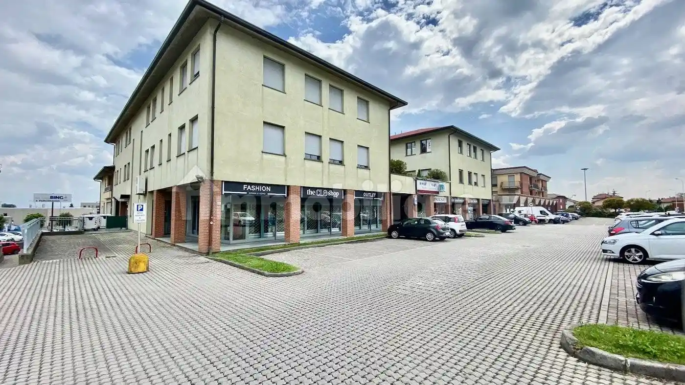 Appartamento in vendita a Calusco d'Adda