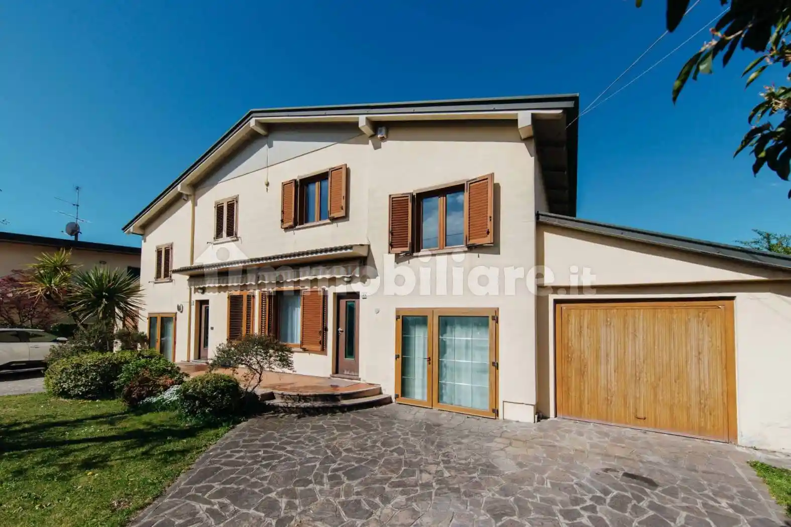 Villa in vendita a Brescia